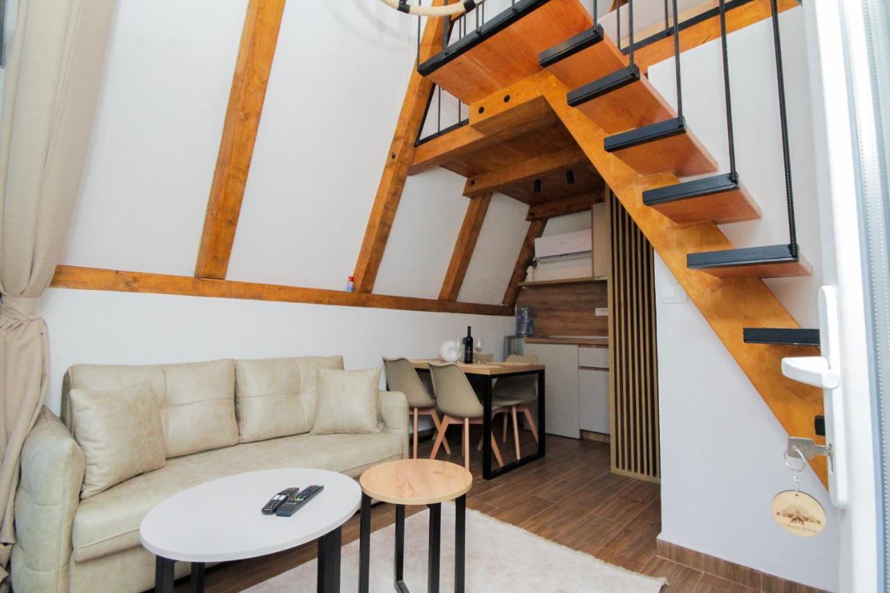 Vukova Dolina Apartments Cetinje Bagian luar foto